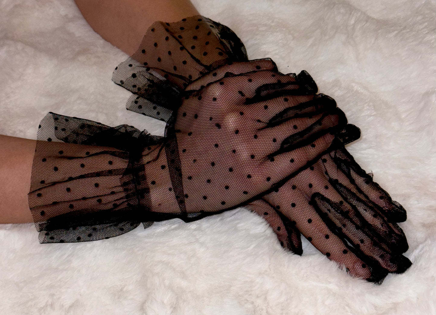 Sienna - Veil Gloves