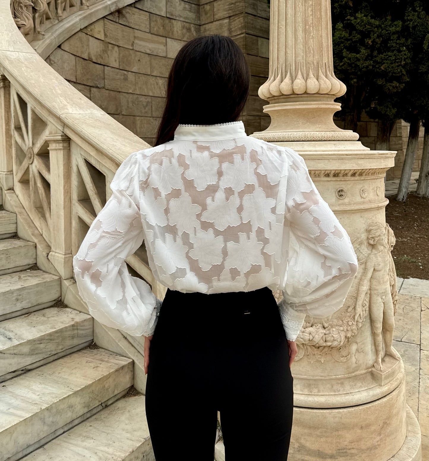 Elizabeth - Shirt - Limited Edition