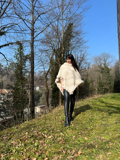 Lena - Cape